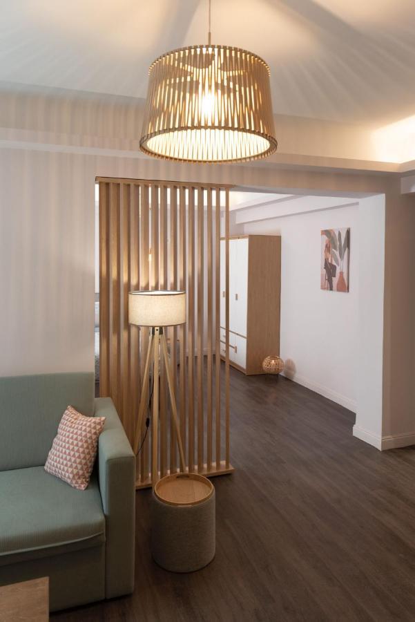 Niki Athens Suites - Cosy Suite In The Historical Center Of Atenas Exterior foto