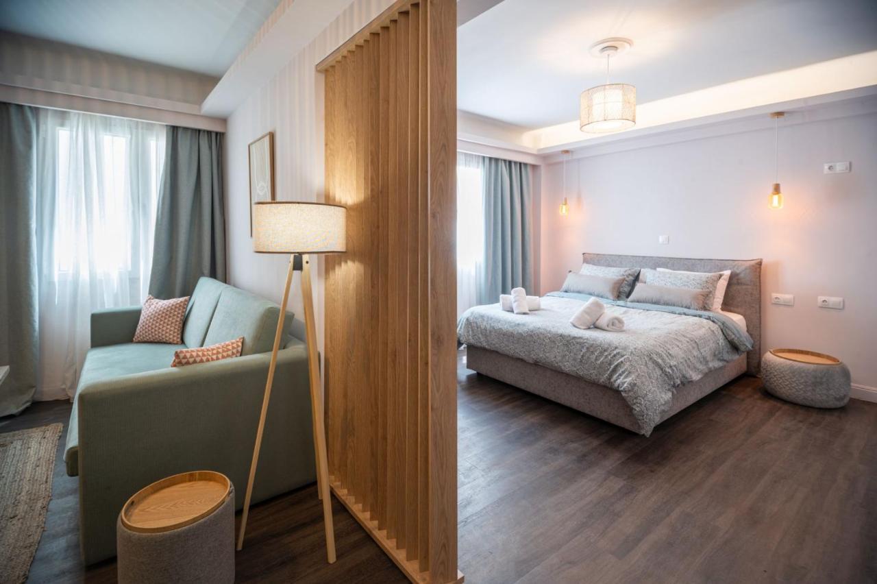 Niki Athens Suites - Cosy Suite In The Historical Center Of Atenas Exterior foto